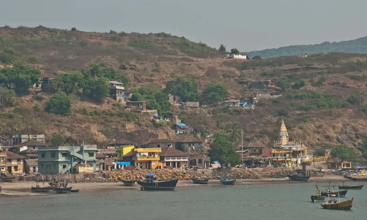 Konkan beach shoreline representing Alibaug, Nagaon, Kashid and Kihim on the KP Travels tour from Pune