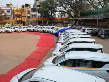 Brand-new KP Travels Ertiga cars for Pune to Mumbai daily cab service