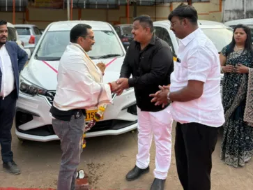 Brand-new KP Travels Ertiga cars for Pune to Mumbai daily cab service