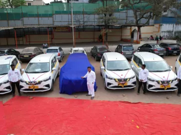 Brand-new KP Travels Ertiga cars for Pune to Mumbai daily cab service