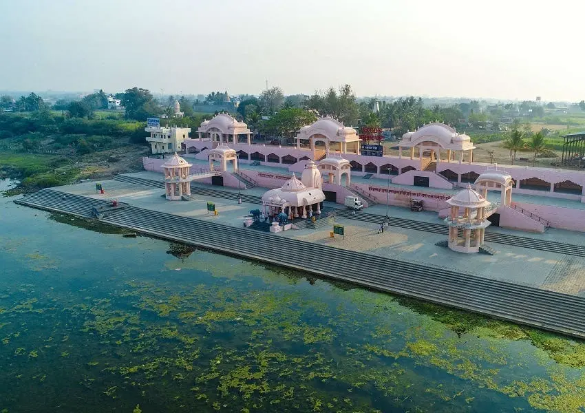 Stone temple architecture in Maharashtra representing the Shri Tulja Bhavani Mandir at Tuljapur covered on the KP Travels darshan tour